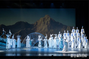 華途傳媒 |  泸州老窖與中(zhōng)國歌劇舞劇院聯合出品的音樂詩劇《大(dà)河》在國家大(dà)劇院音樂廳上演